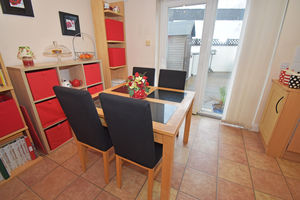 - click for photo gallery